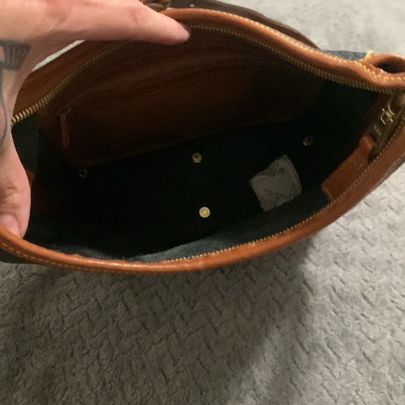 Vintage Dooney And Bourke Hobo Back - Picture 6 of 7